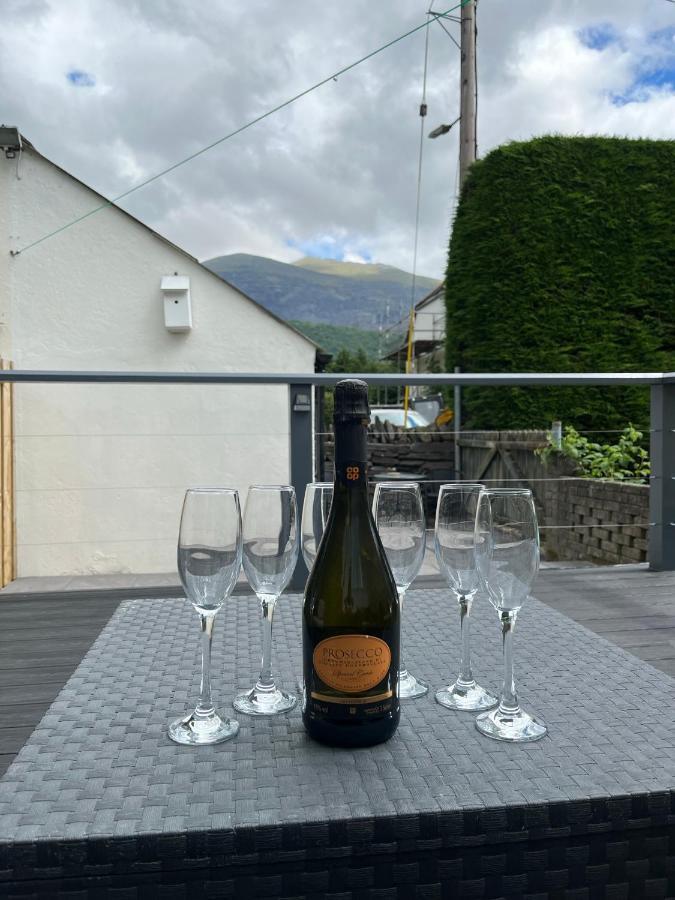 4-6 Guests In Centre Location With Stunning Views Villa Llanberis Exterior photo